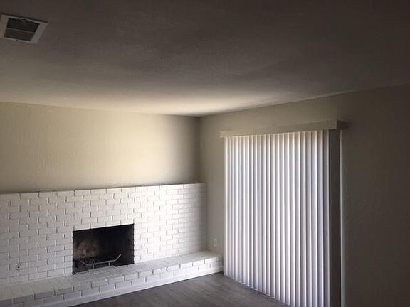 Foto del edificio - Accessible And Comfortable In Fresno