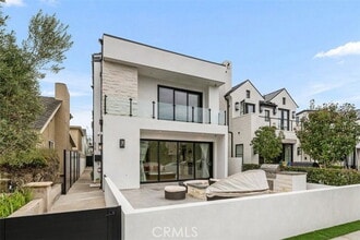 Building Photo - 508 Marigold Ave