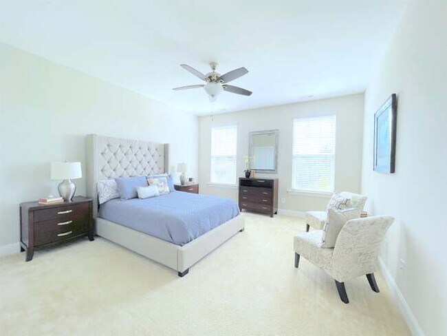 Photo - 312 Acorn Hollow Pl House