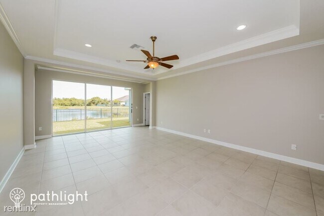 Building Photo - 5 br, 3 bath House - 815 Rosemary Cir UNIT