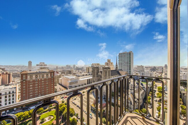 Foto del edificio - 1170 Sacramento St