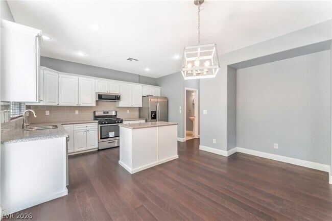 Foto del edificio - 9477 Perennial View Ave