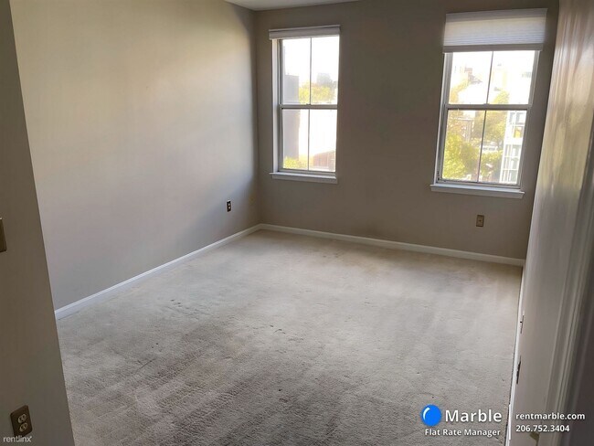 Foto del edificio - 2 br, 2 bath Condo - 2004 11th St NW Apt 435