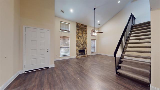 Foto del edificio - 218 McCarley Pl