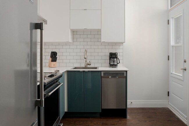 Photo du bâtiment - 350 Rue Delinelle