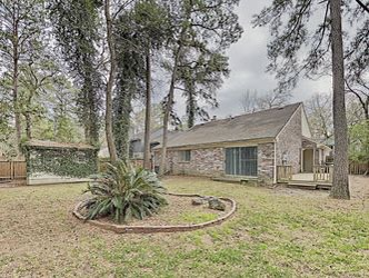 Building Photo - 110 S Village Knoll Cir