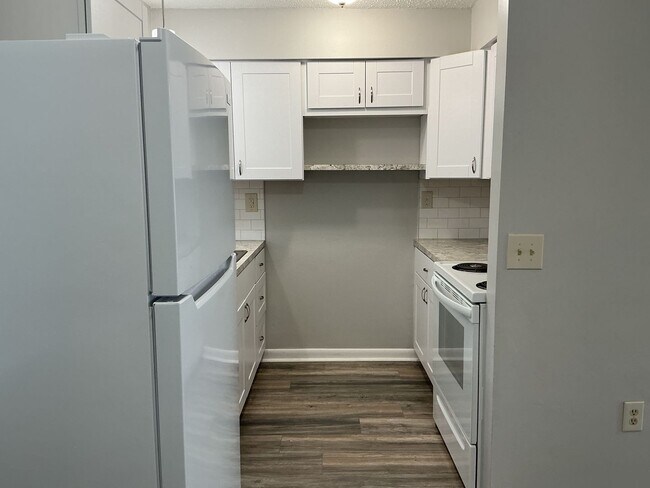 Foto del edificio - Pesanti 1337-1339 E. Myrtle