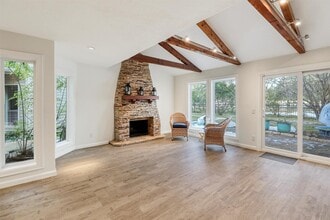 Building Photo - 11538 Riverview Dr