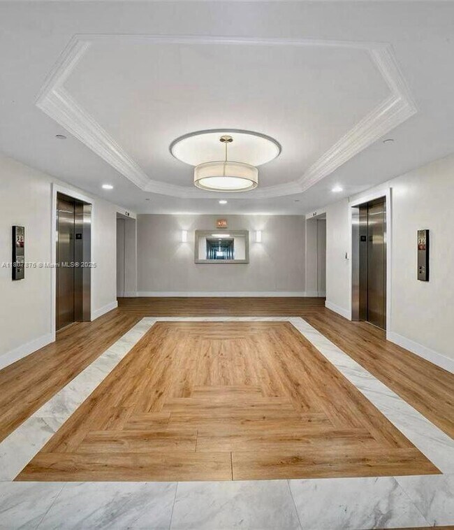Building Photo - 2451 Brickell Ave