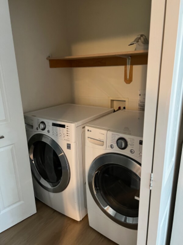 Foto del edificio - 6944 Briar Loop