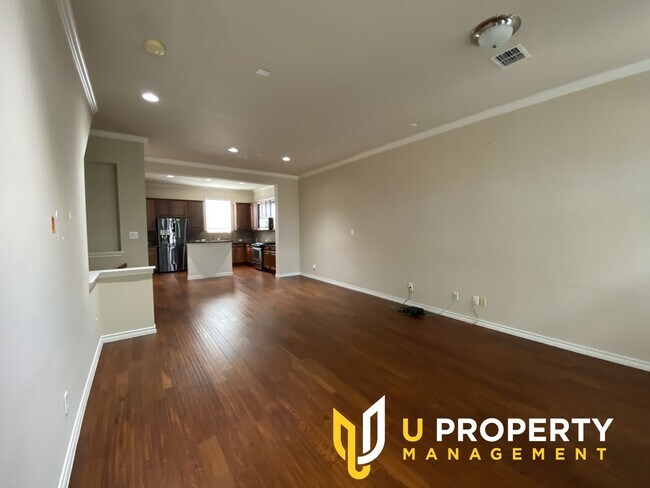 Foto del edificio - Great location, nice community! Dont miss it.