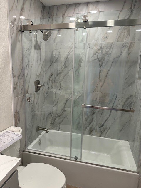 Building Photo - 112 S Birchwood St