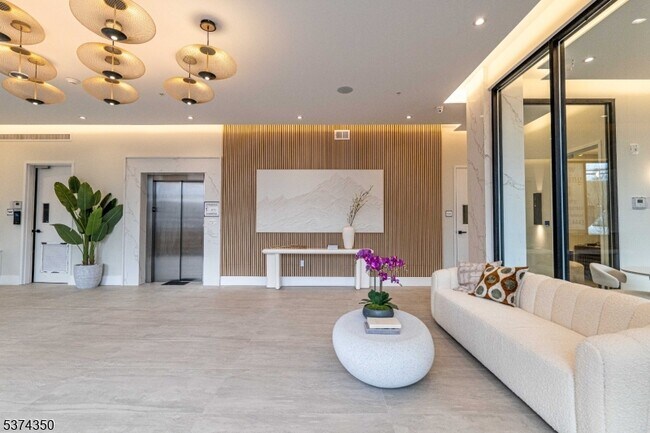 Foto del edificio - 1722 Springfield Ave