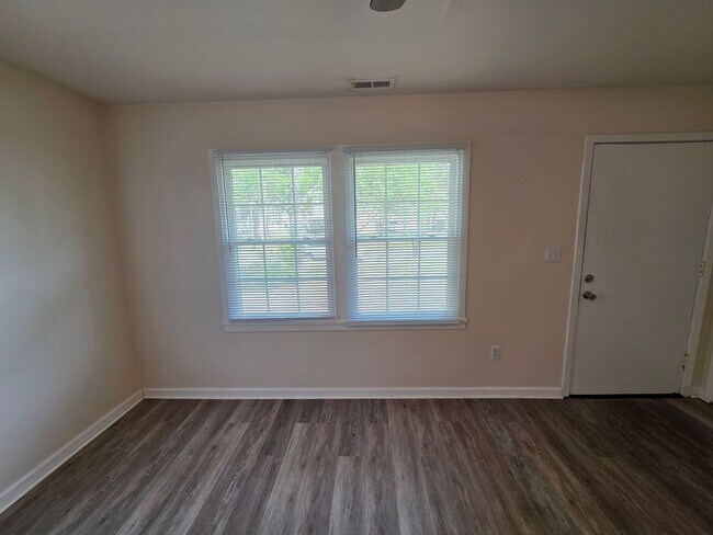 Foto del edificio - Loxley Gardens