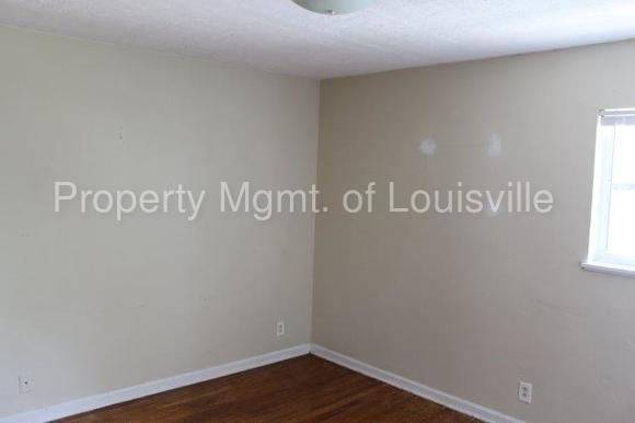 Building Photo - 3208 Orchard Manor Cir