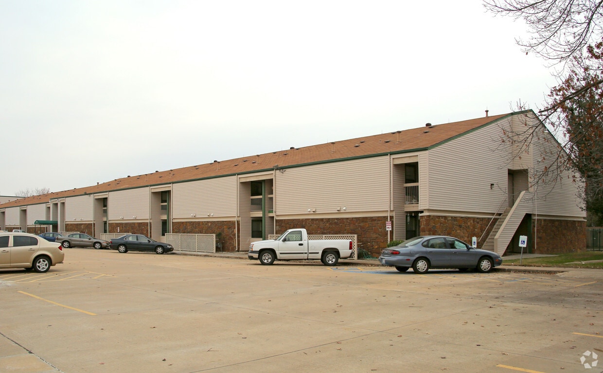 Primary Photo - Disciples Village Apartments