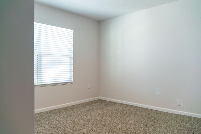 Building Photo - 2624 Saltgrass Wy