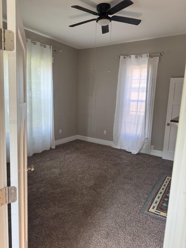 Building Photo - 1610 19th St