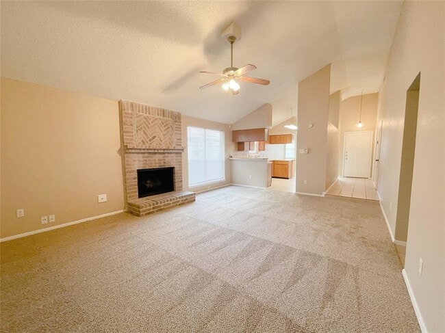 Building Photo - 24235 Landing Way Dr
