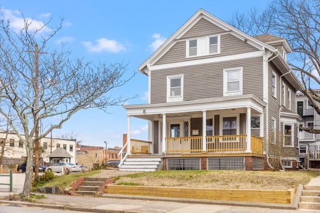 Foto principal - 242 Waterman St