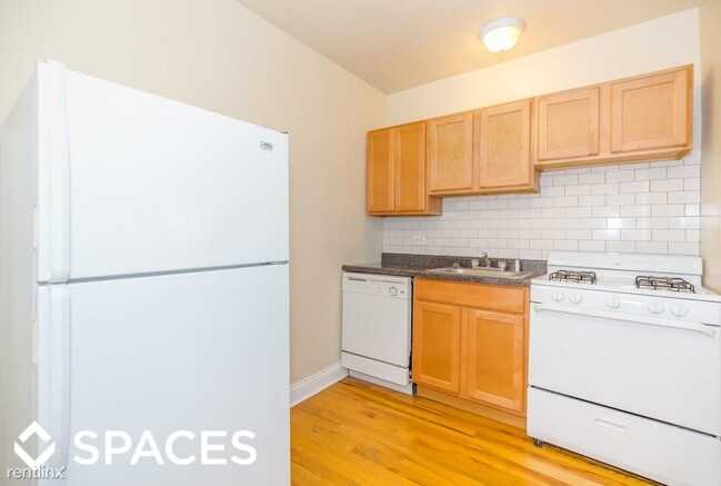 Foto del edificio - 1347 N Dearborn St