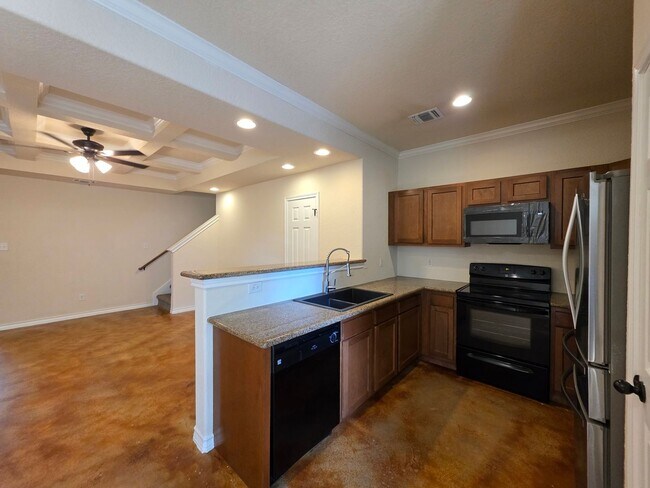 Foto del edificio - Town home for rent