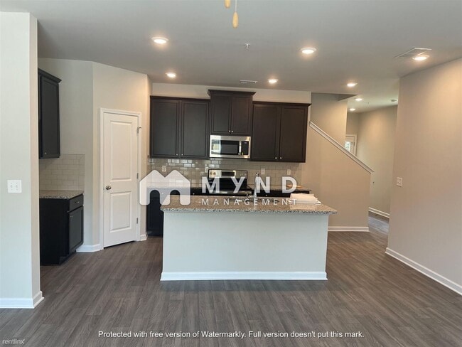 Building Photo - 3 br, 3 bath House - 1298 Sweetbriar Cir