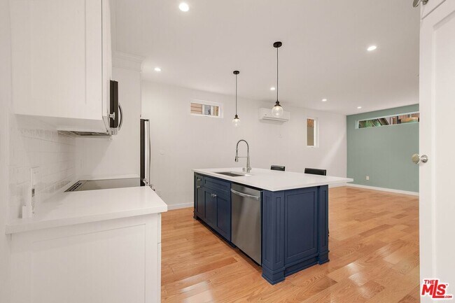 Foto del edificio - 2494 Loy Ln