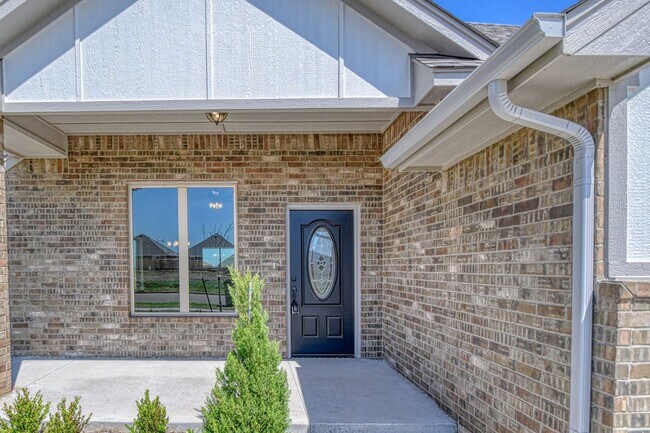 Building Photo - New Construction in Savannah Estates!