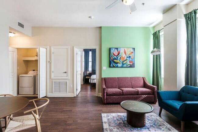 Foto del edificio - 925 Common St