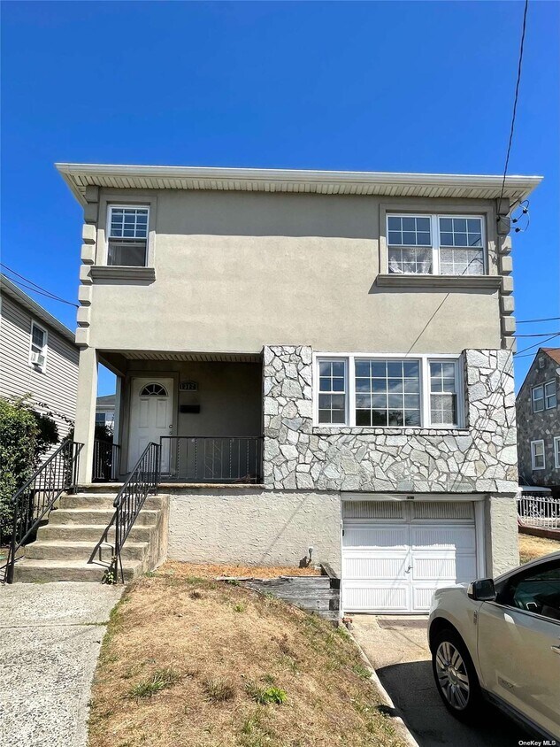 Primary Photo - 13-12 Seagirt Blvd