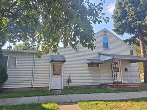 Building Photo - 20948 Ridgemont Rd