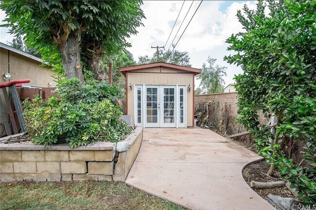 Foto del edificio - 5361 Sierra St