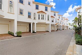 Building Photo - 1340 Bayshore Blvd