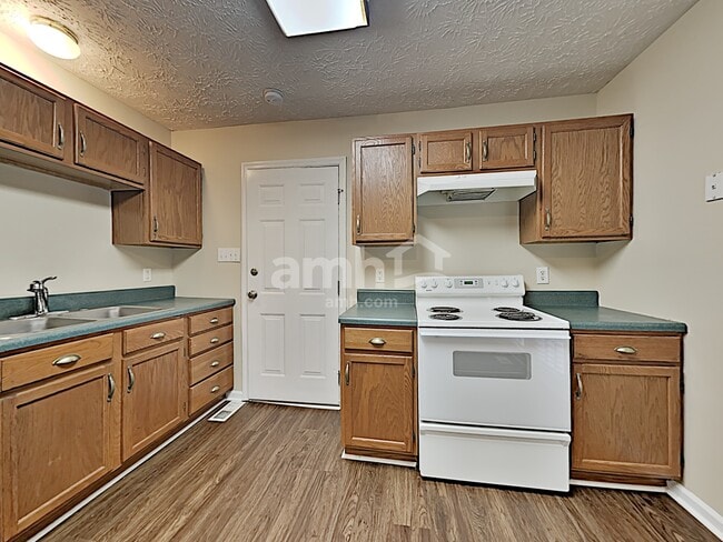 Building Photo - 6955 Saint Croix Ln