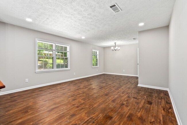 Foto del edificio - 307 Lancaster Ave