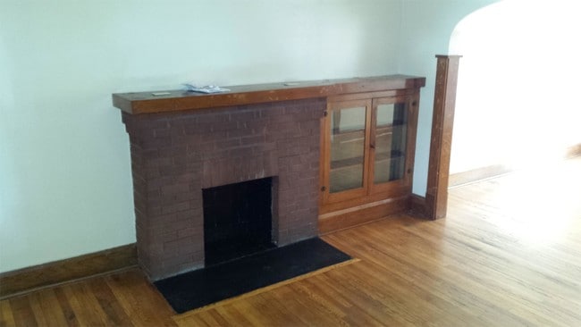 Building Photo - 2507 Oakwood Ave