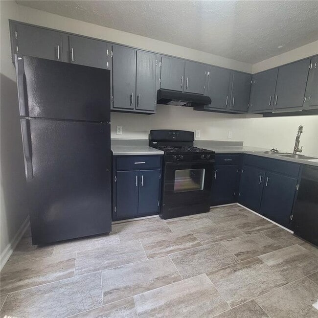 Foto del edificio - 6458 Bedford Ln