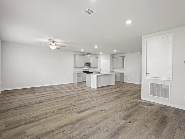 Building Photo - 11974 Wisteria Mdws Dr