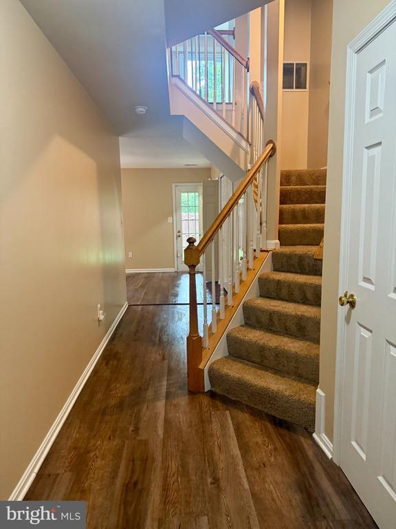 Building Photo - 2202 Commissary Cir