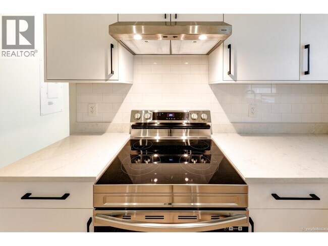 Photo du bâtiment - Ground Level-104xx WILLIAMS ROAD