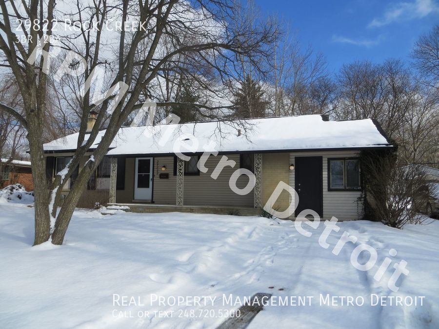 29822 Rock Creek Dr, Southfield, MI 48076 House Rental in Southfield