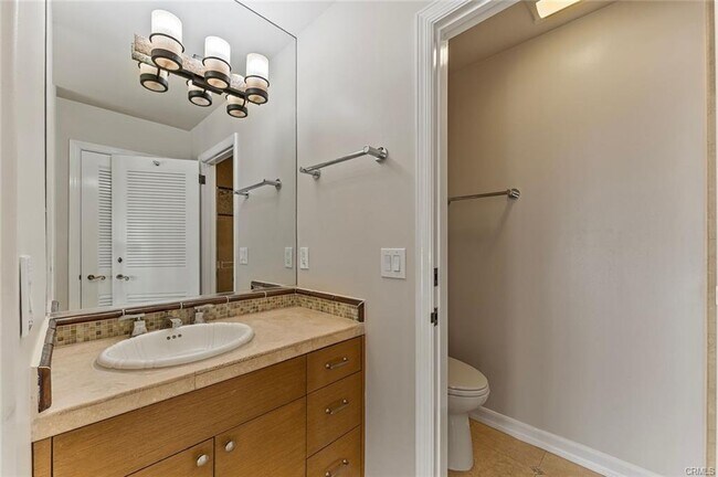 Foto del edificio - 1800 E Ocean Blvd