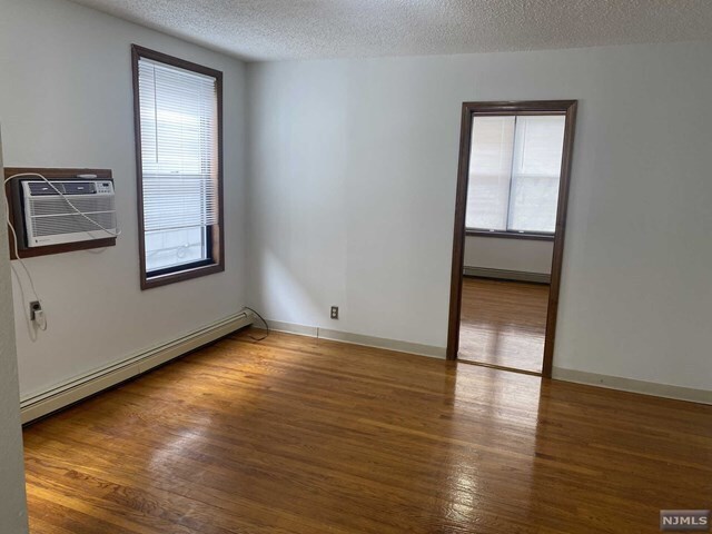 Foto del edificio - 753-755 William St