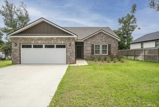 Building Photo - 4447 Huckleberry Ln