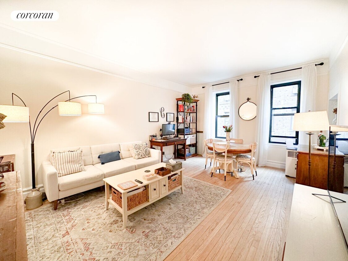 Foto principal - 83-15 116th St