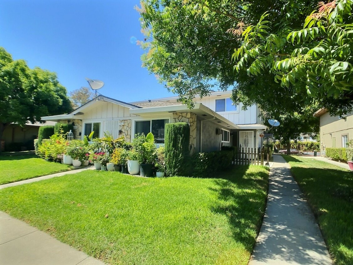 Primary Photo - 2 Bedroom Unit in South San Jose Fourplex