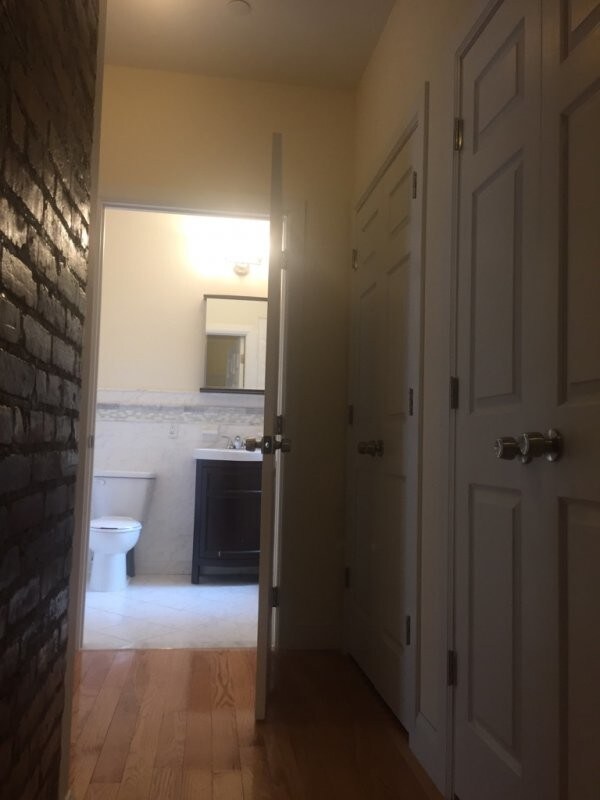 Building Photo - 611 W 177th St