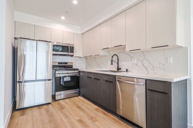 Foto del edificio - 1700 S Redondo Blvd