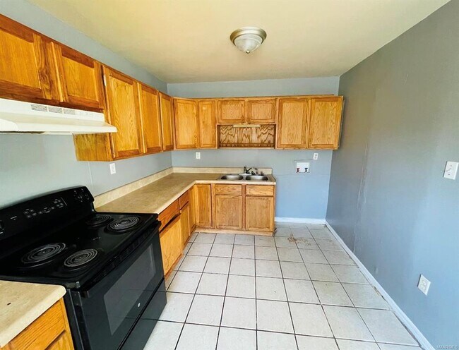 Foto del edificio - 1653 N Yarbrough Ct